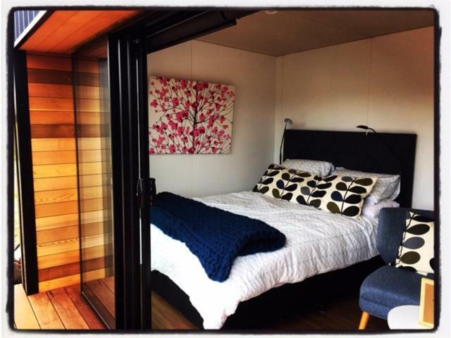 Romantic Vineyard Getaway Waipara Exterior photo